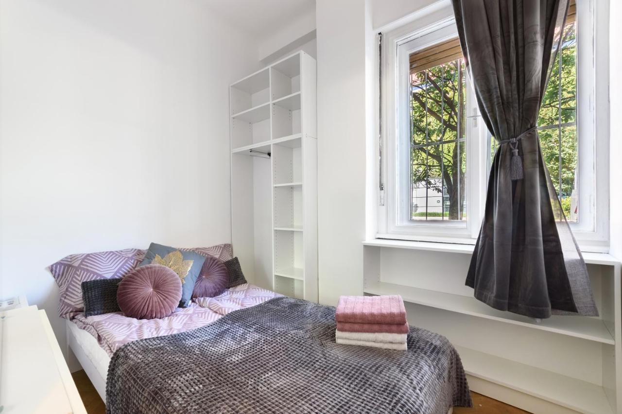 בודפשט Buda Centre Homes By The Allee Shopping Mall מראה חיצוני תמונה