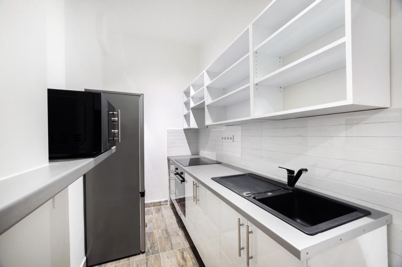 בודפשט Buda Centre Homes By The Allee Shopping Mall מראה חיצוני תמונה