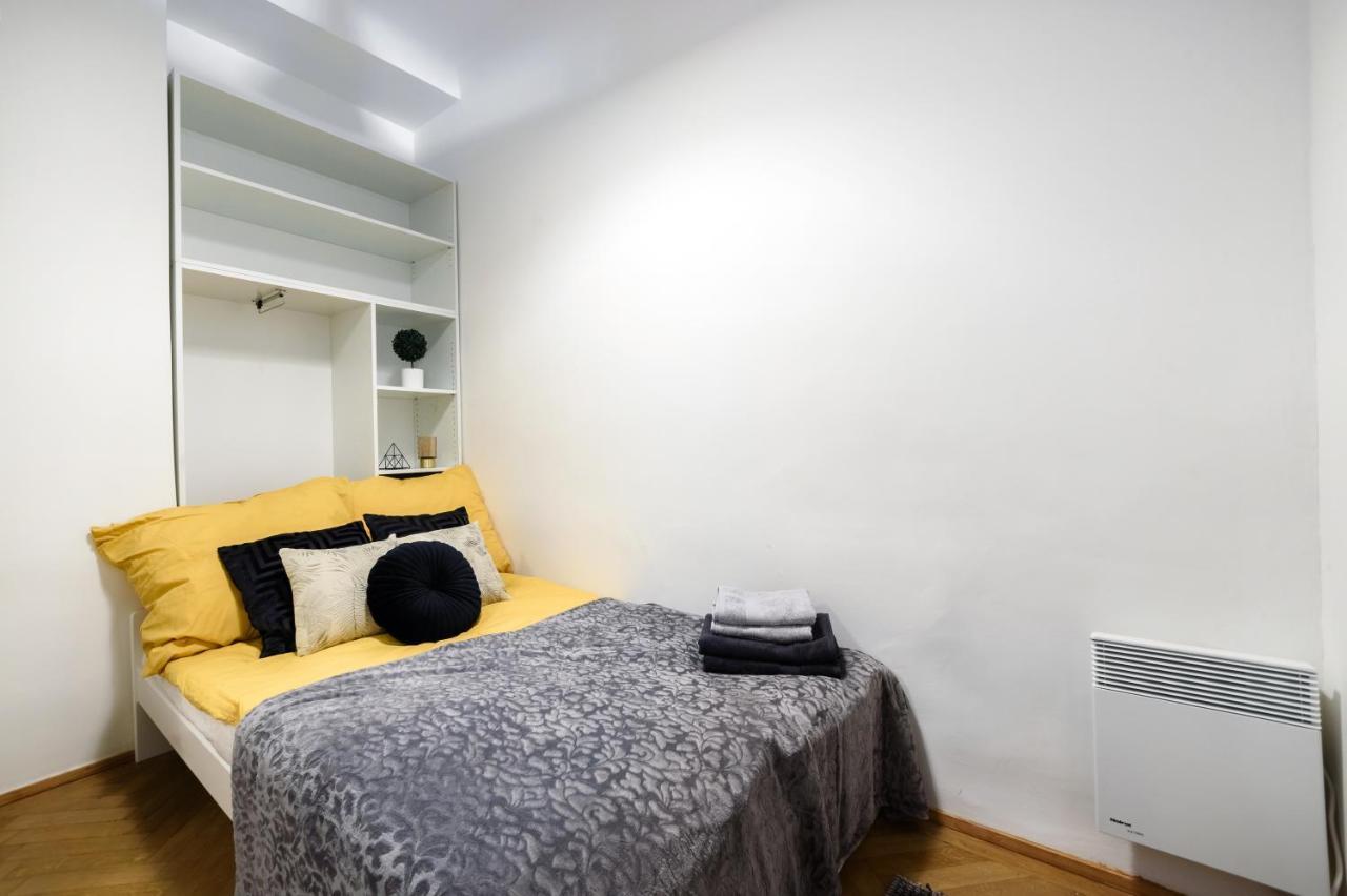 בודפשט Buda Centre Homes By The Allee Shopping Mall מראה חיצוני תמונה